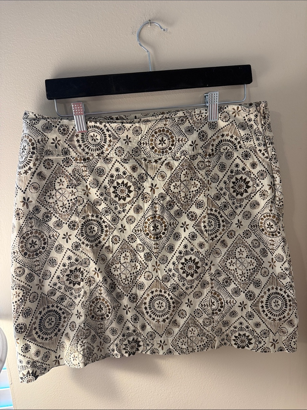 Women's Beige Printed A-Line Skort